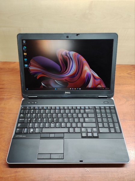 لپ‌تاپ استوک Dell مدل E6540 i7-8GB-256ssd-2GB