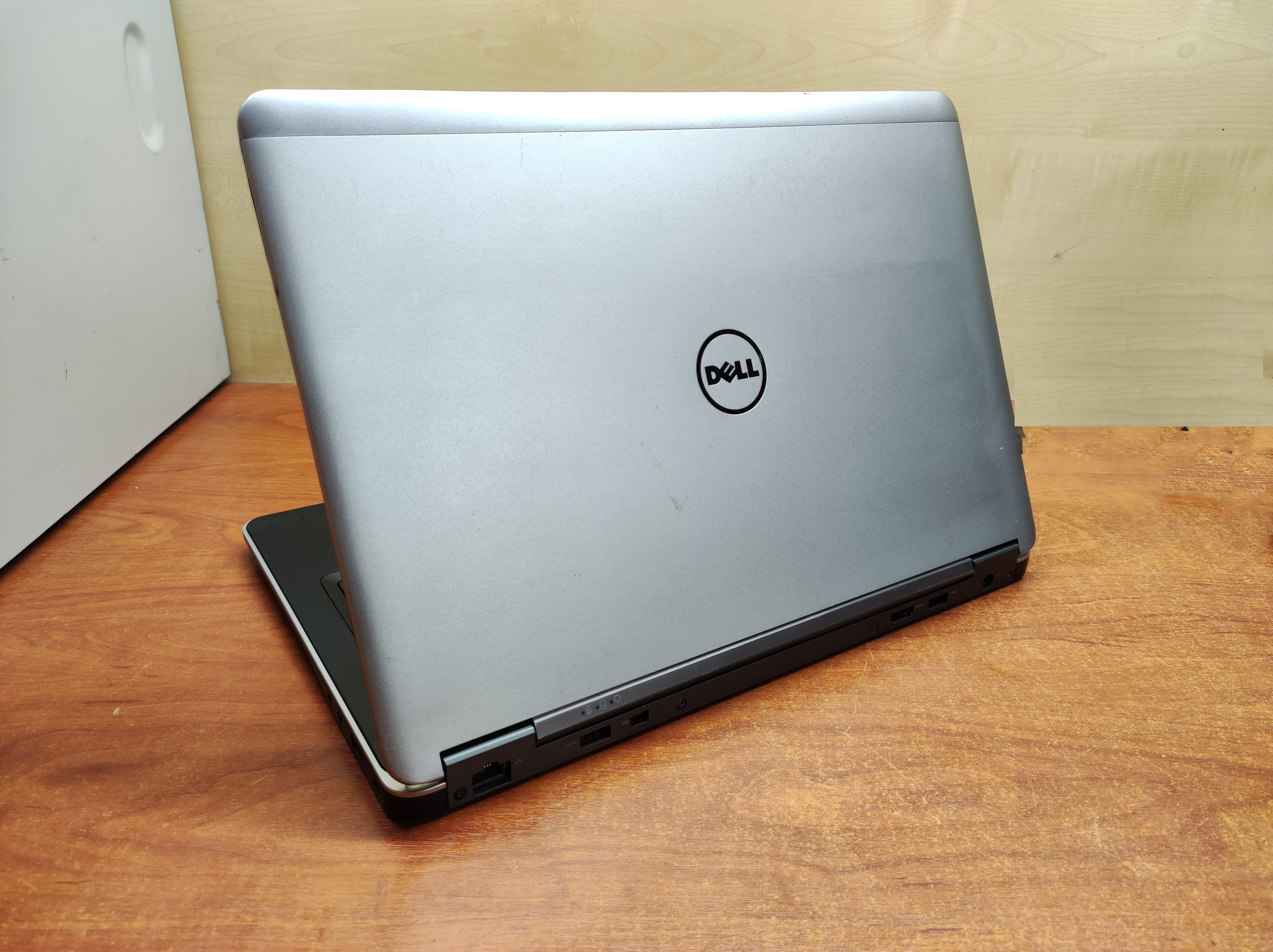 لپ‌تاپ  دل Dell E7440 i5